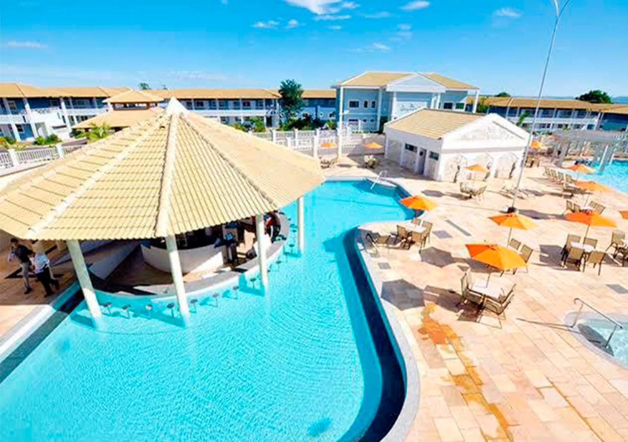 Lacqua diroma apartamento completo com fogão, geladeira, micro-ondas, Piscina 24h, acomoda até 5 pessoas Caldas Novas Esterno foto