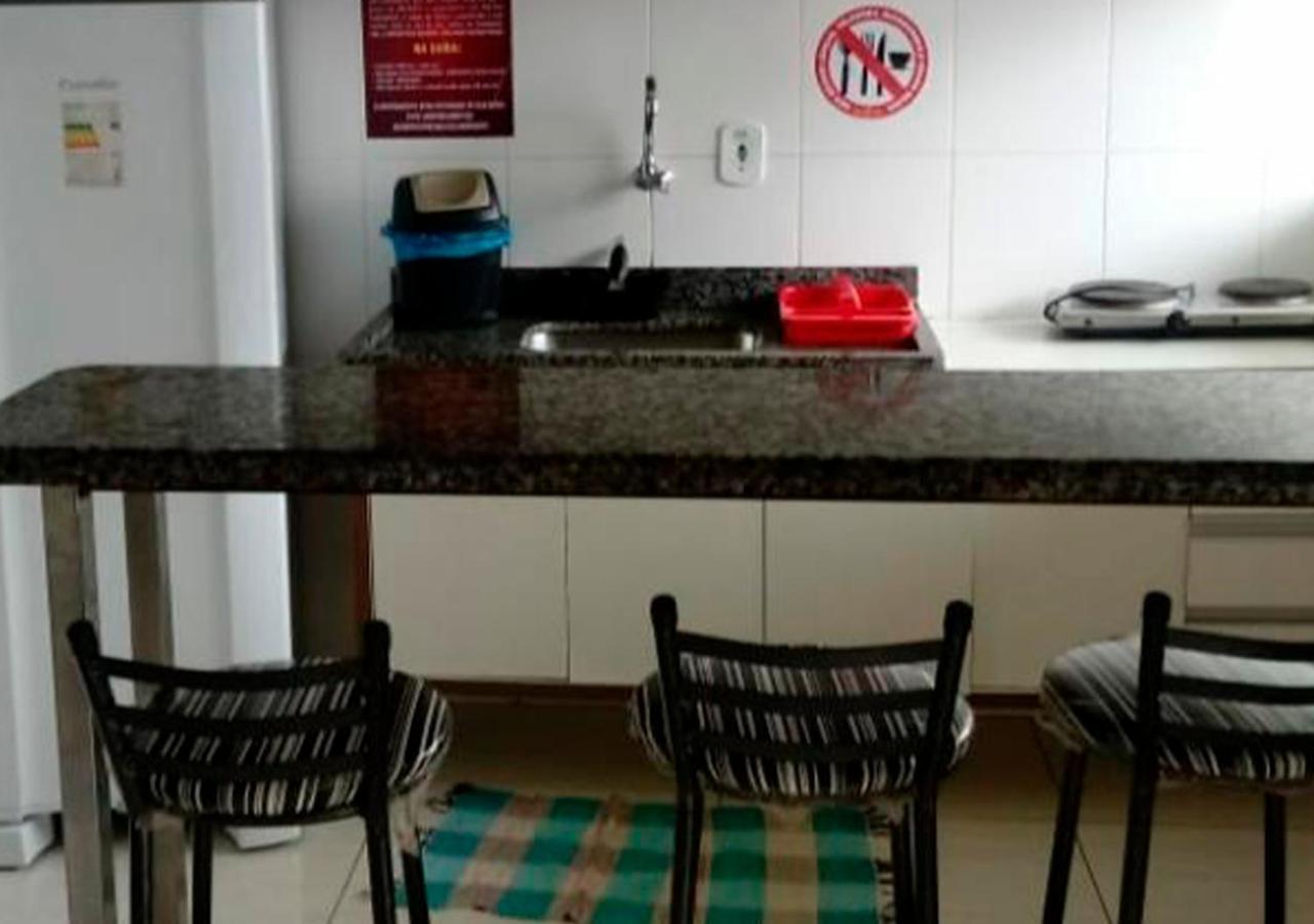Lacqua diroma apartamento completo com fogão, geladeira, micro-ondas, Piscina 24h, acomoda até 5 pessoas Caldas Novas Esterno foto