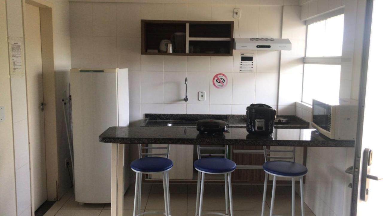 Lacqua diroma apartamento completo com fogão, geladeira, micro-ondas, Piscina 24h, acomoda até 5 pessoas Caldas Novas Esterno foto