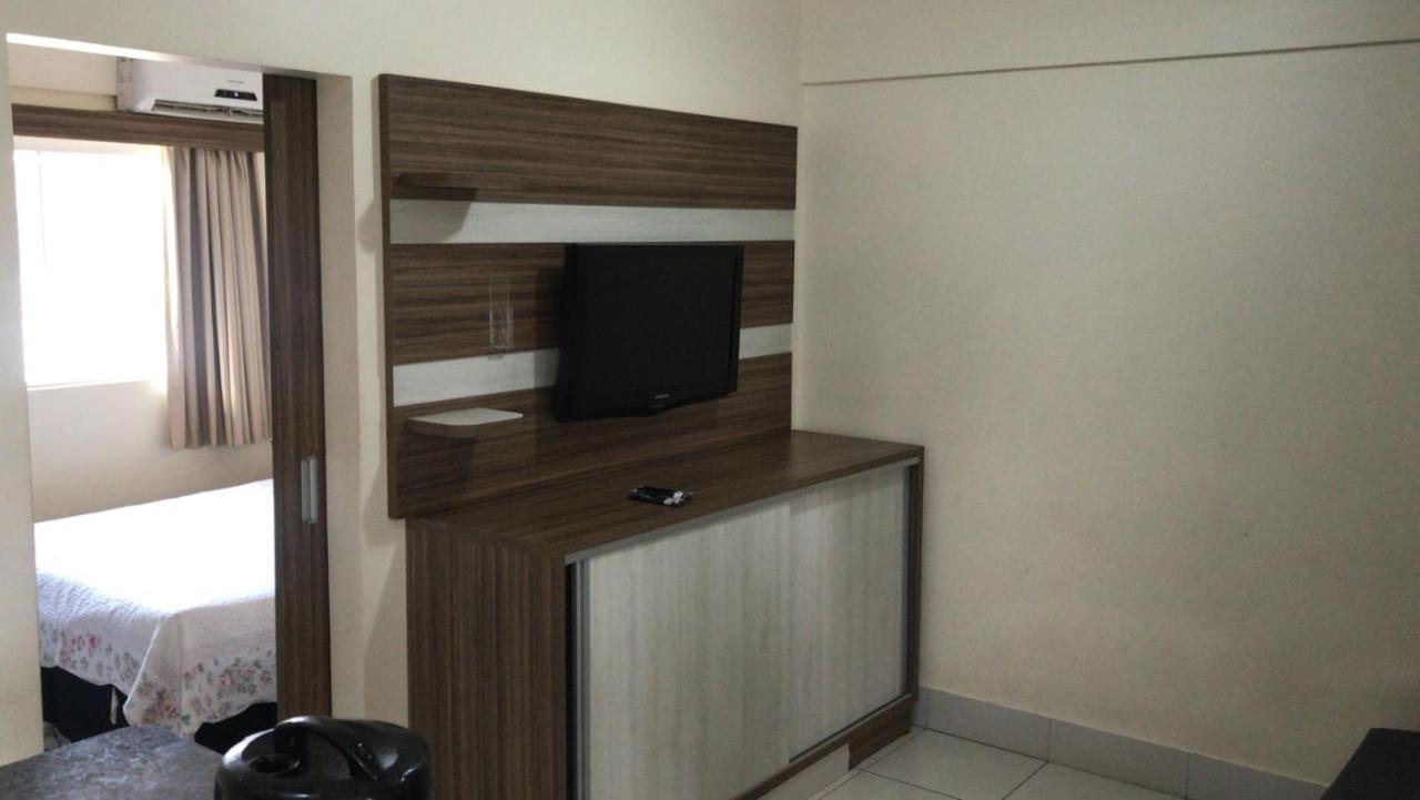 Lacqua diroma apartamento completo com fogão, geladeira, micro-ondas, Piscina 24h, acomoda até 5 pessoas Caldas Novas Esterno foto