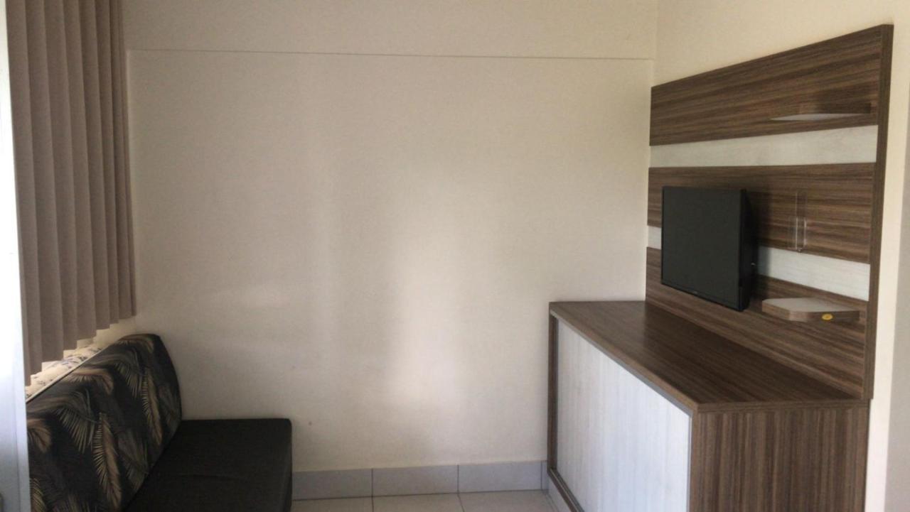 Lacqua diroma apartamento completo com fogão, geladeira, micro-ondas, Piscina 24h, acomoda até 5 pessoas Caldas Novas Esterno foto