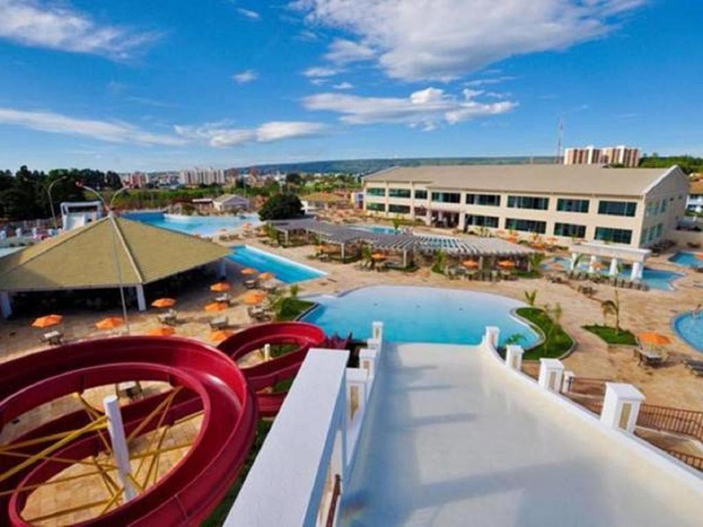 Lacqua diroma apartamento completo com fogão, geladeira, micro-ondas, Piscina 24h, acomoda até 5 pessoas Caldas Novas Esterno foto